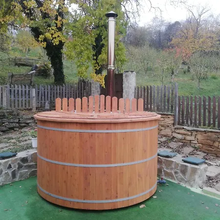 чичарите בית הארחה *