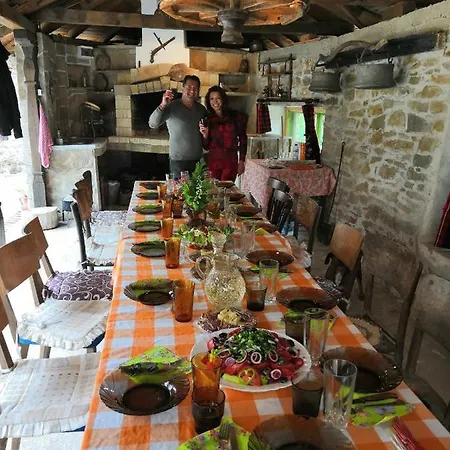 чичарите Gasthof *