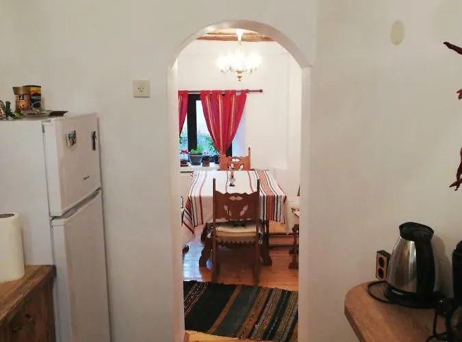 чичарите * 加布罗沃